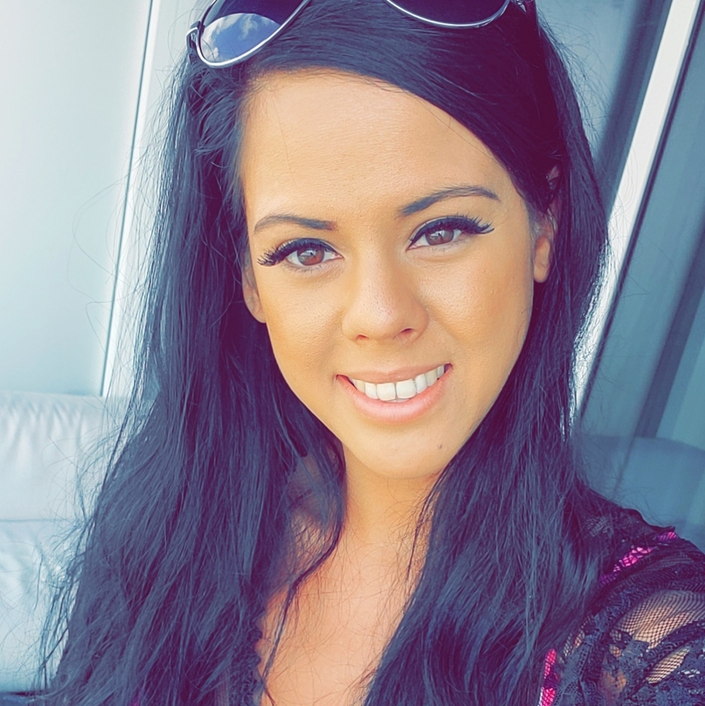Meet your Posher, Ashley